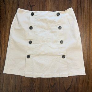 Classic cream Button-Front Mini Skirt